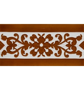 Fa&iuml;ence s&eacute;villan relief MZ-033-31