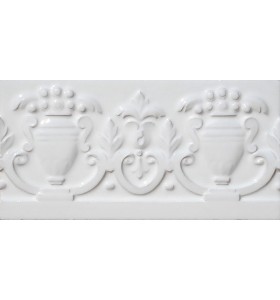 Faïence haute-relief MZ-197-11 Faïence haute-relief MZ-197-11